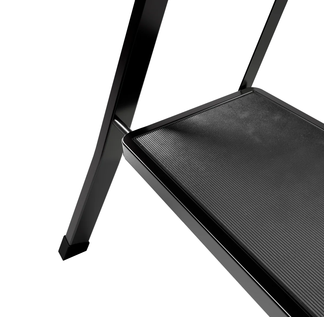 ESCALERA BLACK MINI 4 PELDAÑOS